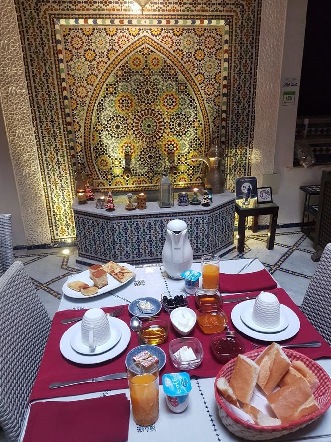 Riad Adarissa Fès Exterior foto